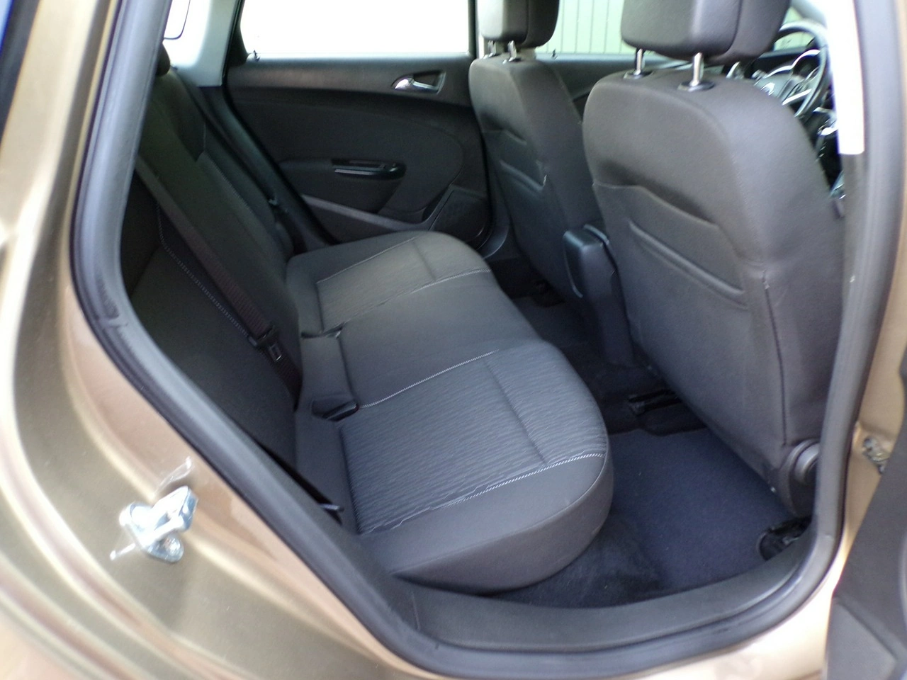 Opel Astra - Zdjęcie 33
