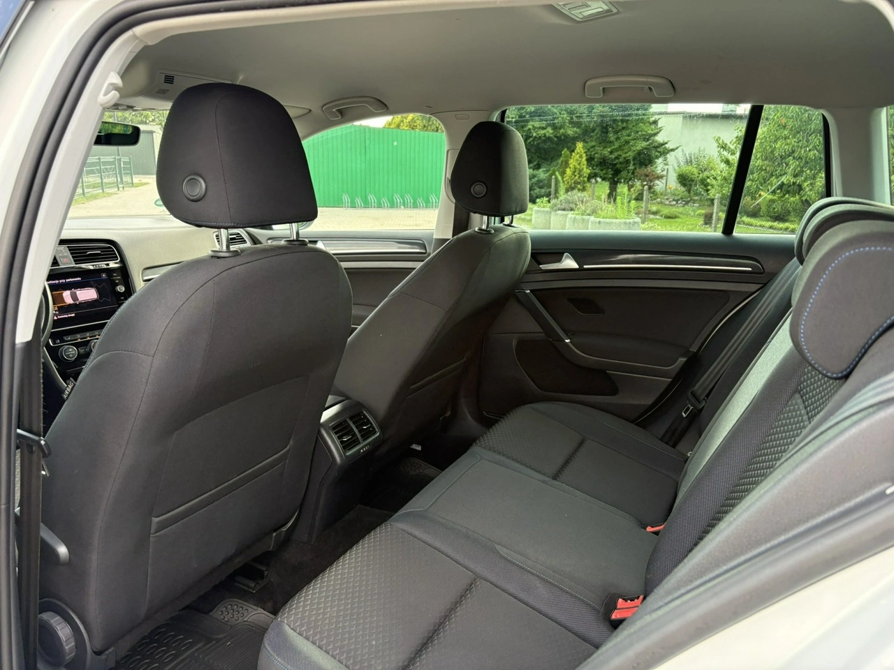 Volkswagen Golf Variant - Zdjęcie 9