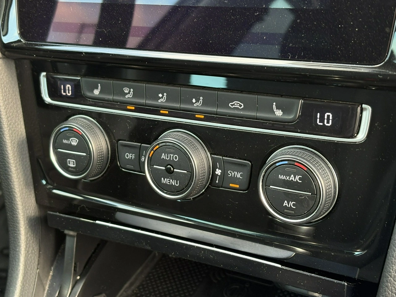 Volkswagen Golf Variant - Zdjęcie 14