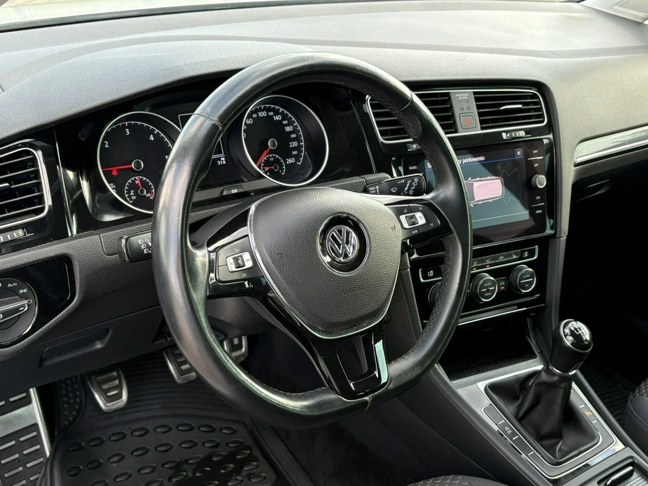 Volkswagen Golf Variant - Zdjęcie 17