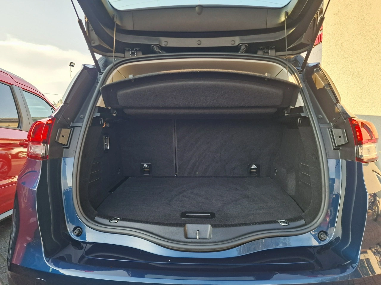 Renault Scenic - Zdjęcie 20
