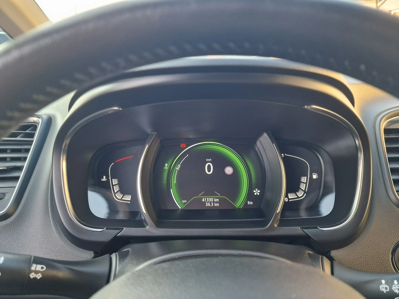 Renault Scenic - Zdjęcie 36