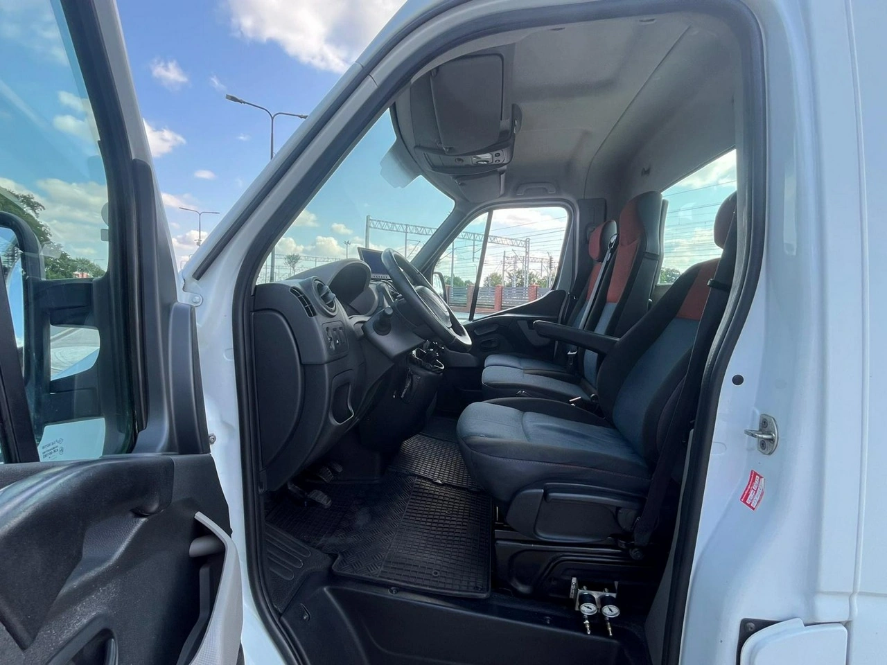 Renault Master - Zdjęcie 25