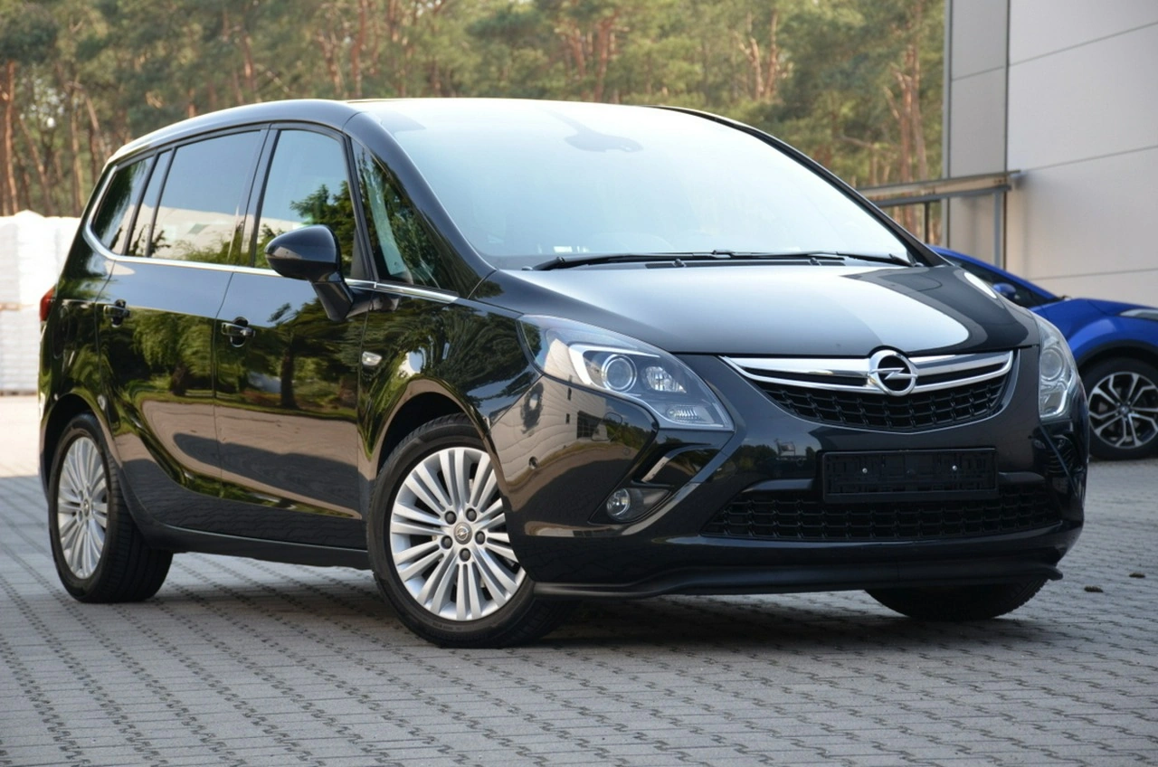 Opel Zafira - Zdjęcie 13