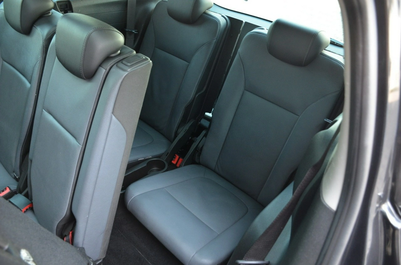 Opel Zafira - Zdjęcie 25