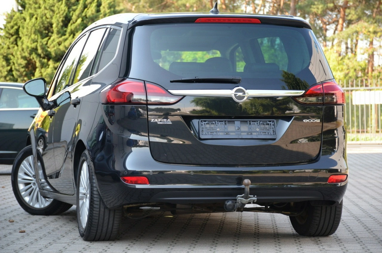 Opel Zafira - Zdjęcie 4