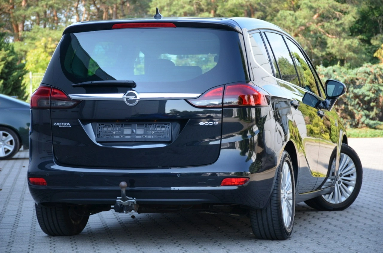 Opel Zafira - Zdjęcie 8