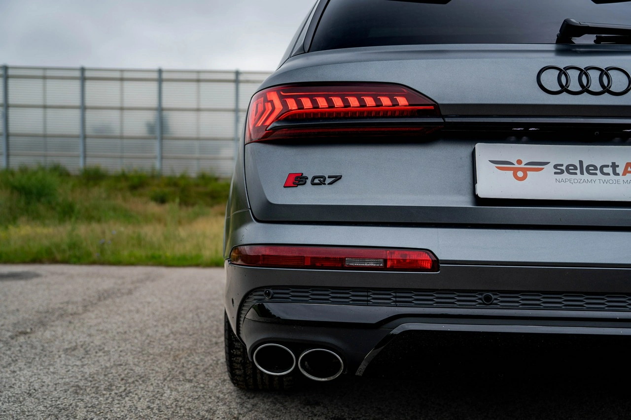 Audi SQ7 - Zdjęcie 12