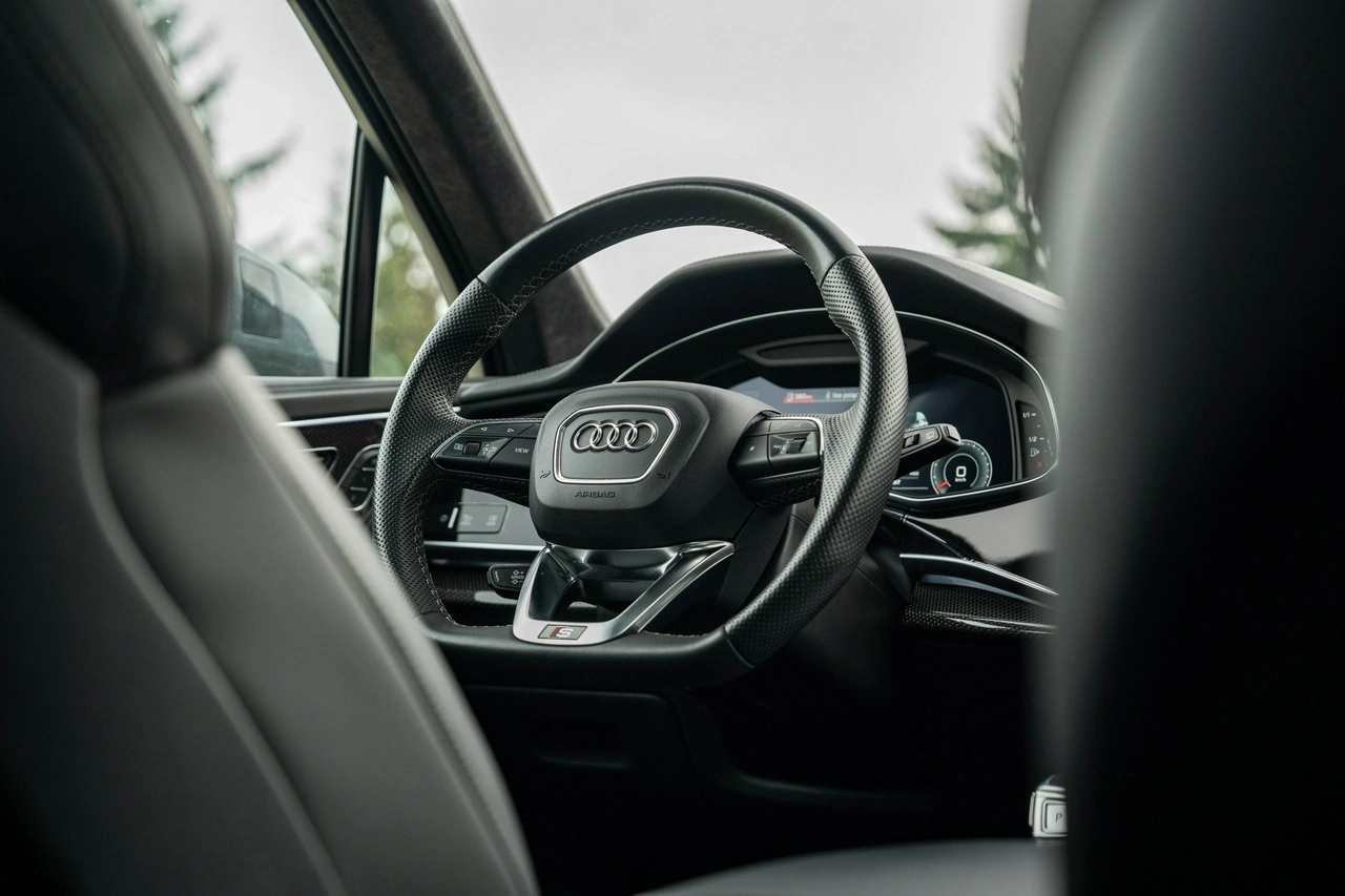 Audi SQ7 - Zdjęcie 16