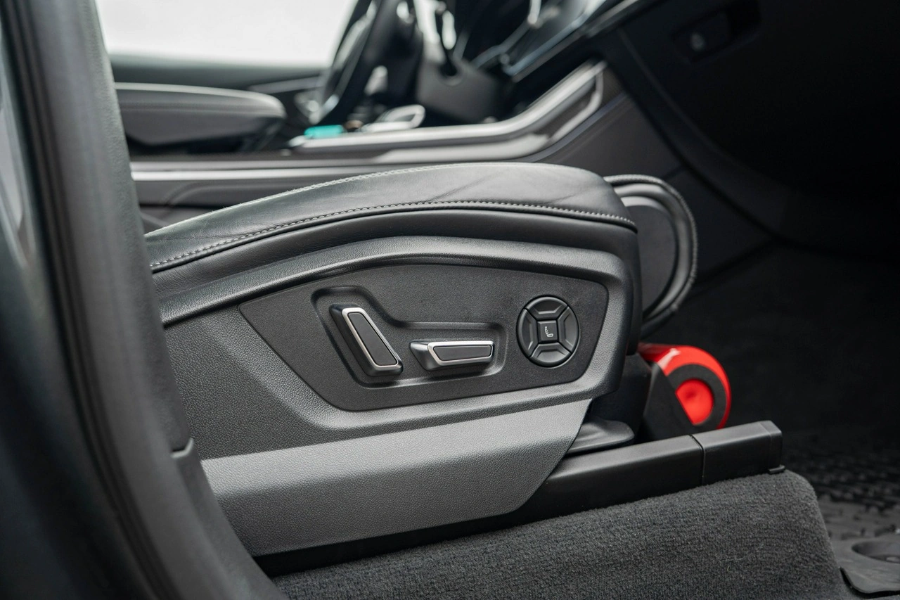 Audi SQ7 - Zdjęcie 24