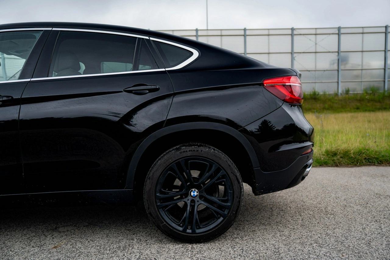BMW X6 - Zdjęcie 11