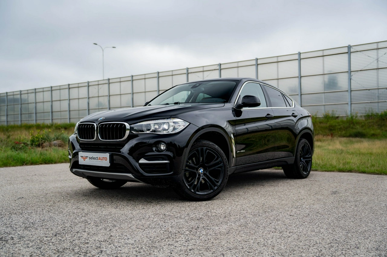 BMW X6 - Główne zdjęcie