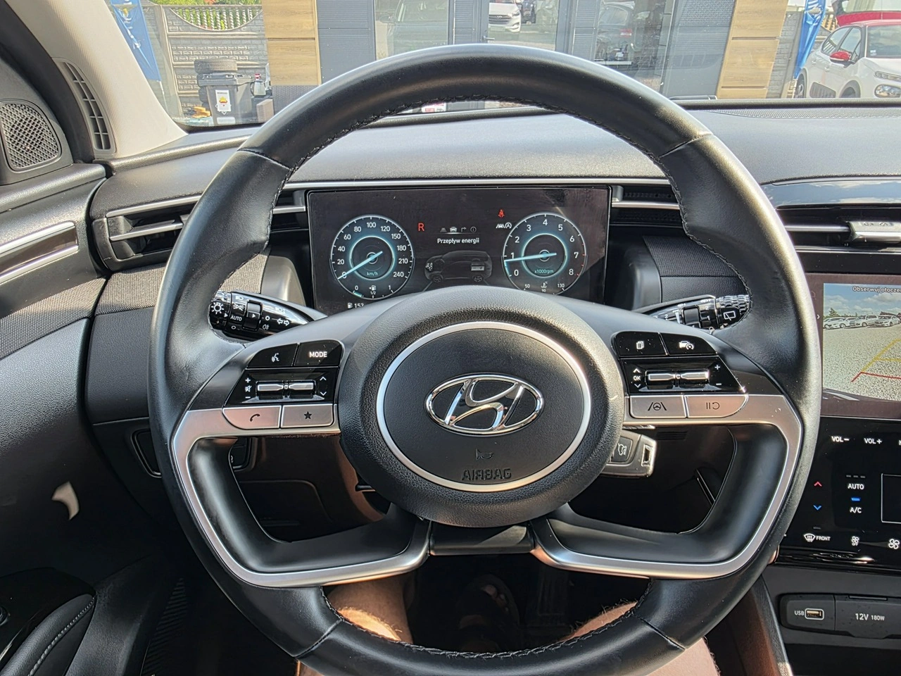 Hyundai Tucson - Zdjęcie 20