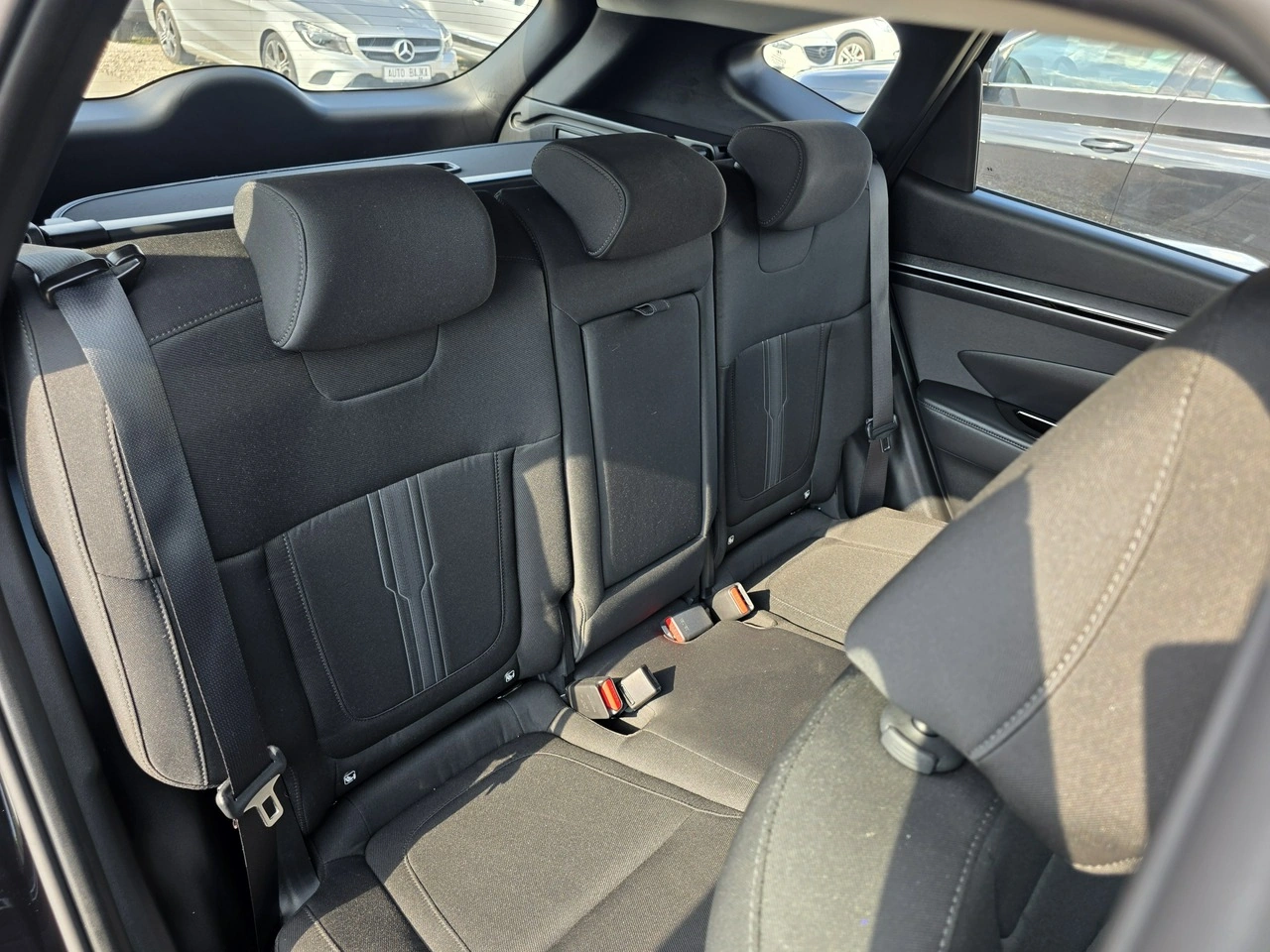 Hyundai Tucson - Zdjęcie 27