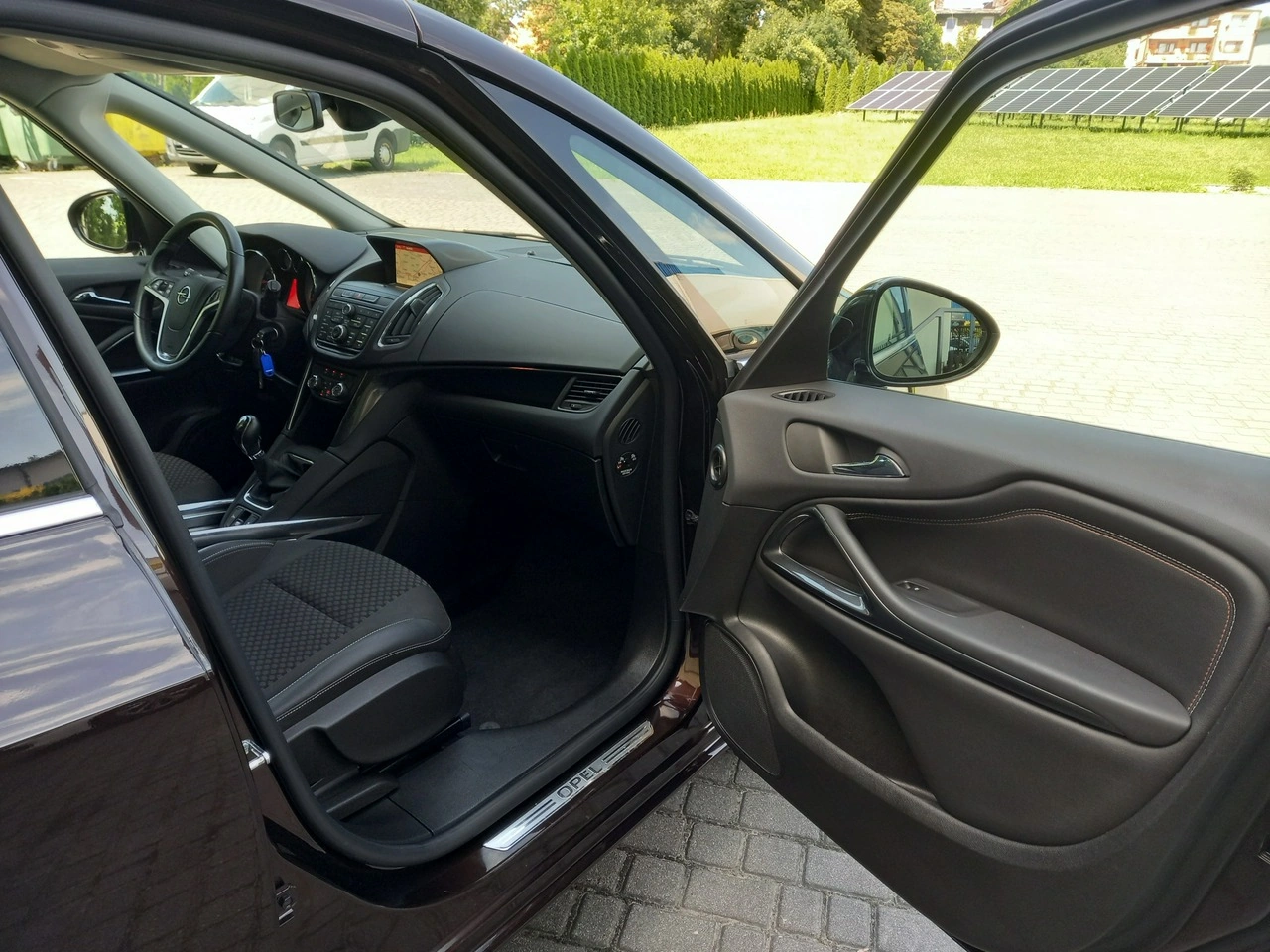 Opel Zafira - Zdjęcie 20