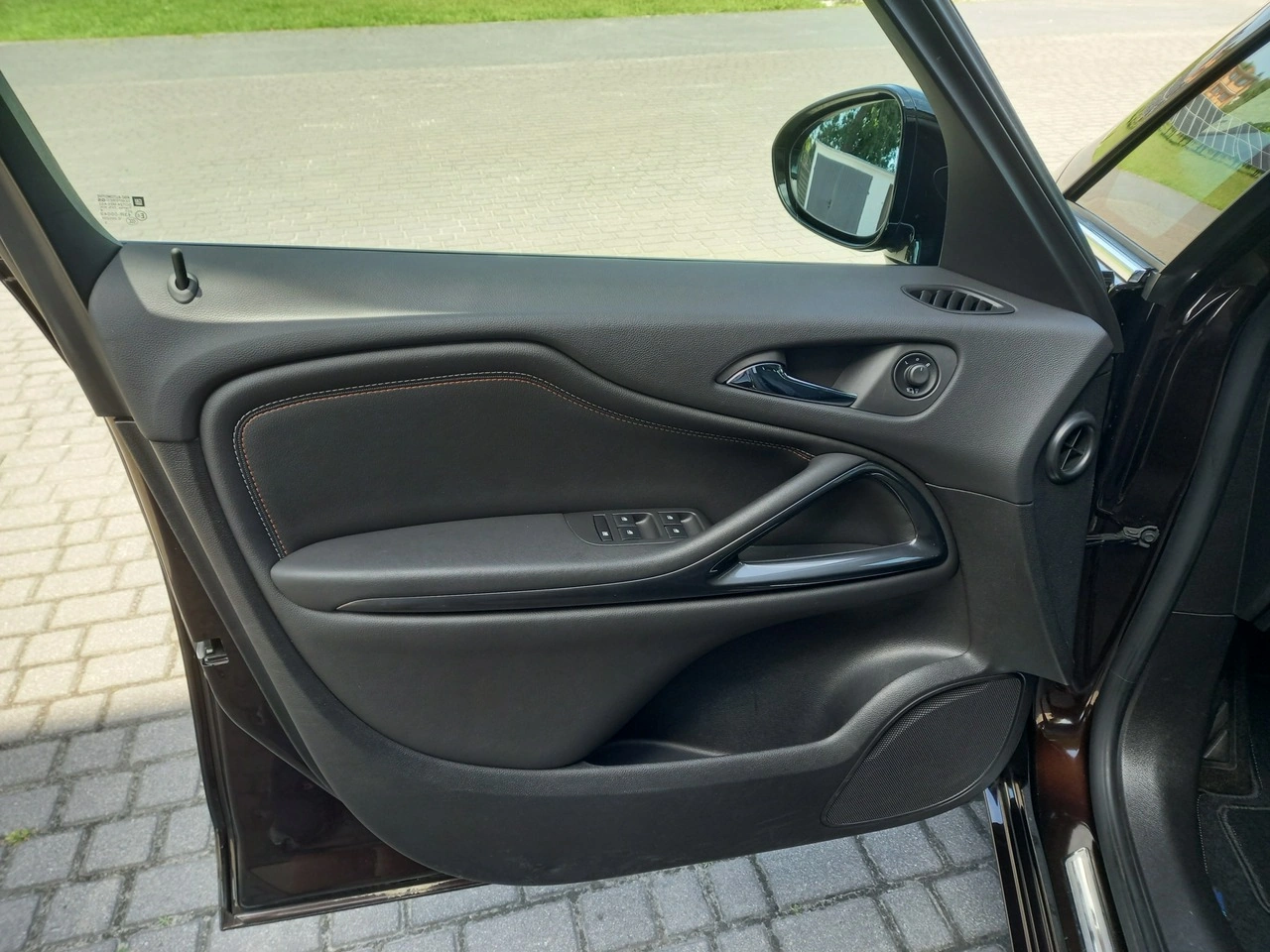 Opel Zafira - Zdjęcie 27