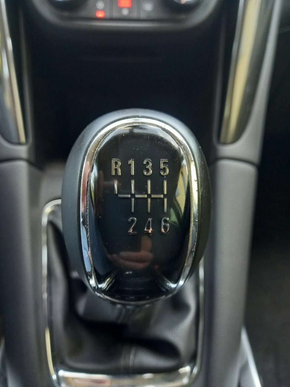 Opel Zafira - Zdjęcie 32