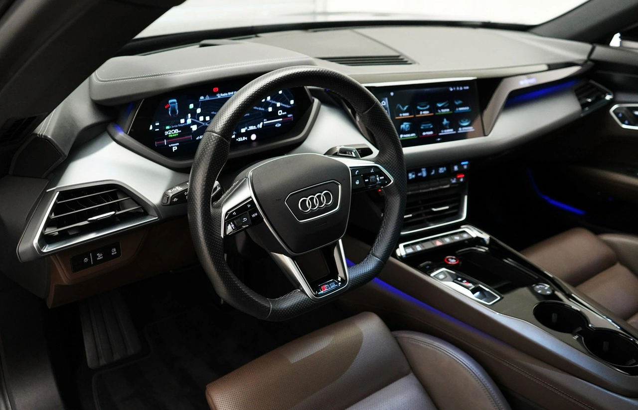 Audi e-tron GT - Zdjęcie 14