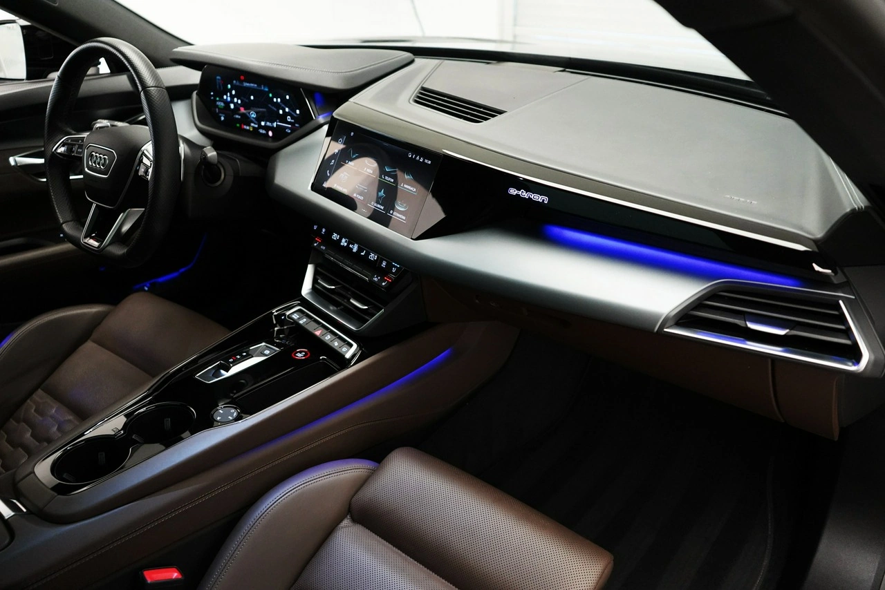 Audi e-tron GT - Zdjęcie 17