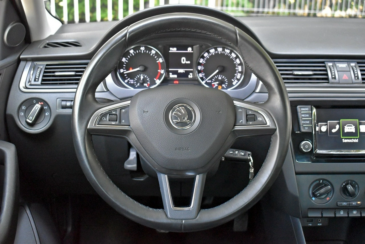 Skoda RAPID - Zdjęcie 13
