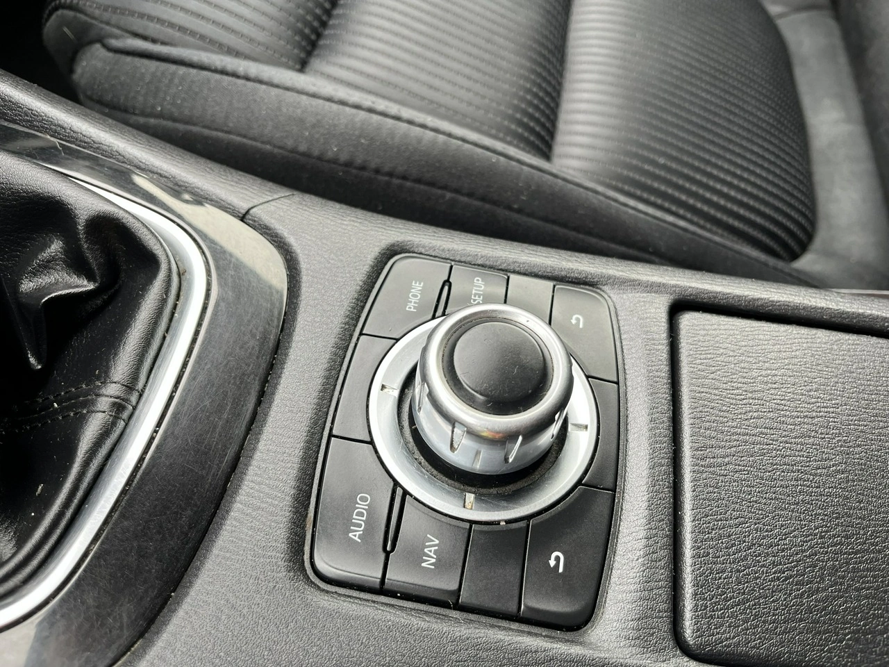 Mazda 6 - Zdjęcie 17