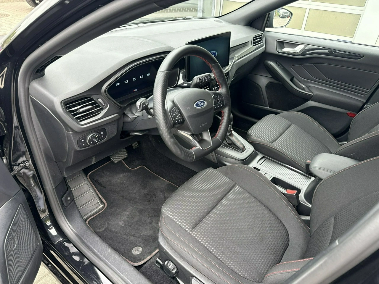 Ford Focus - Zdjęcie 9