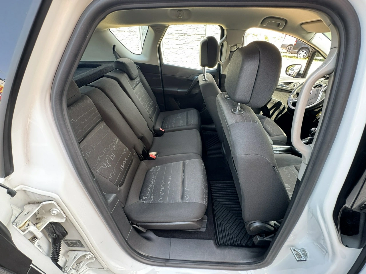Opel Meriva - Zdjęcie 25