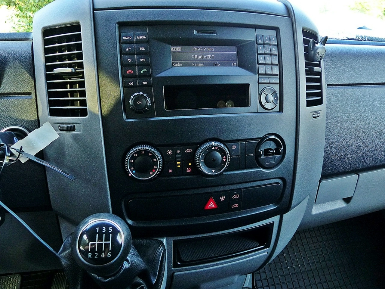 Volkswagen Crafter - Zdjęcie 31