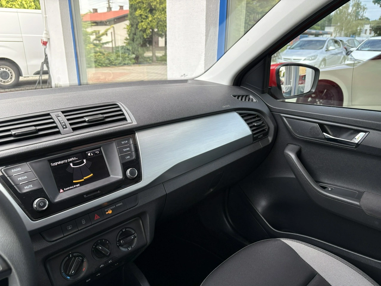 Skoda Fabia - Zdjęcie 12