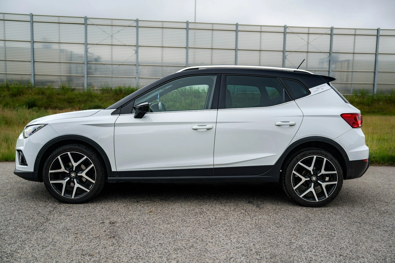 Seat Arona - Zdjęcie 9