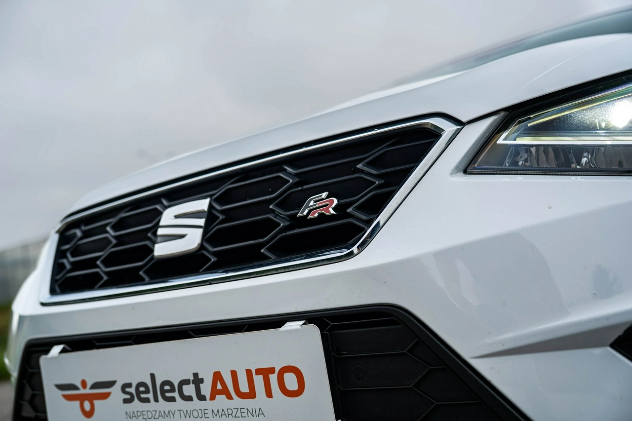 Seat Arona - Zdjęcie 12