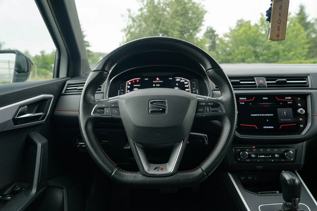 Seat Arona - Zdjęcie 16