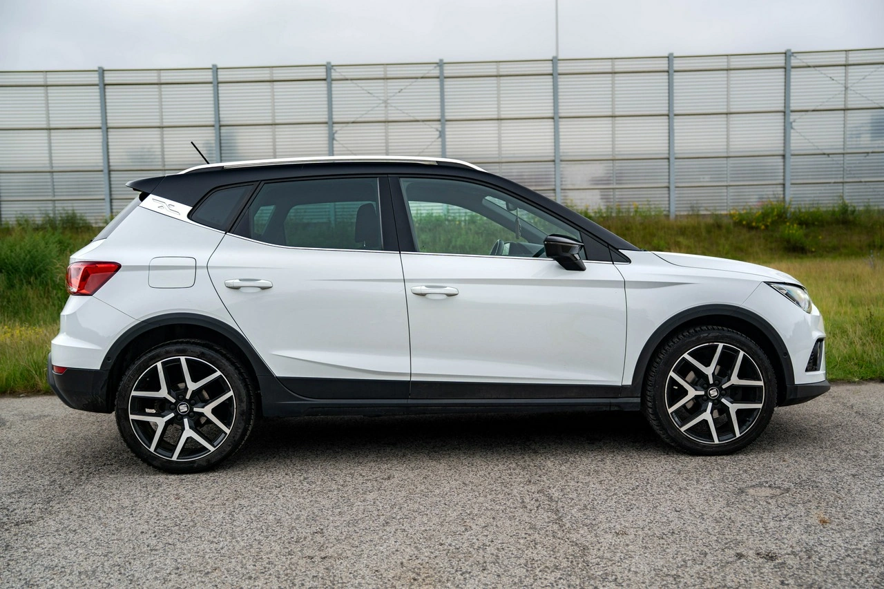 Seat Arona - Zdjęcie 6