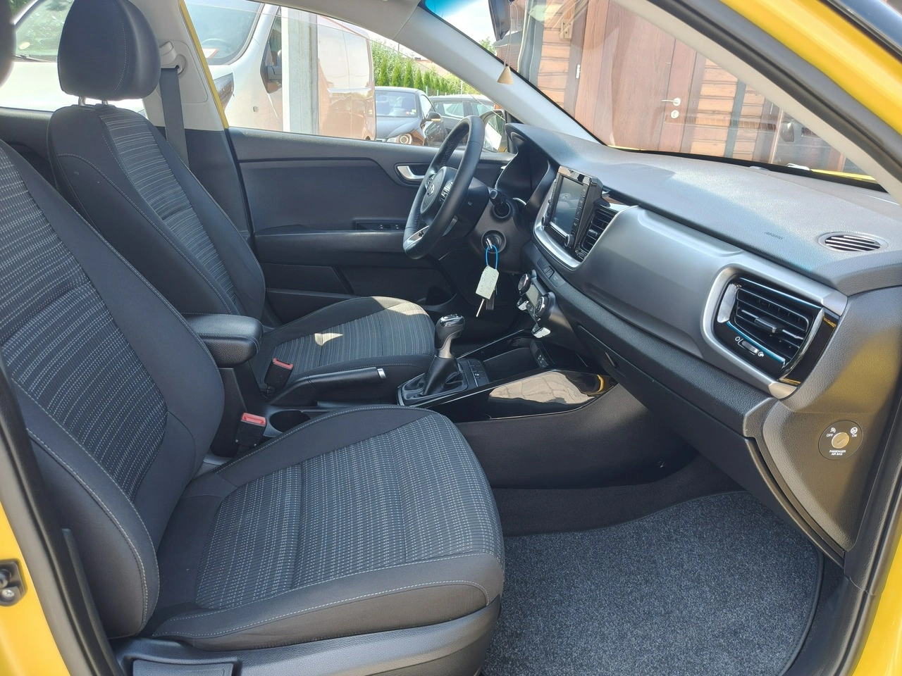 Kia Stonic - Zdjęcie 21