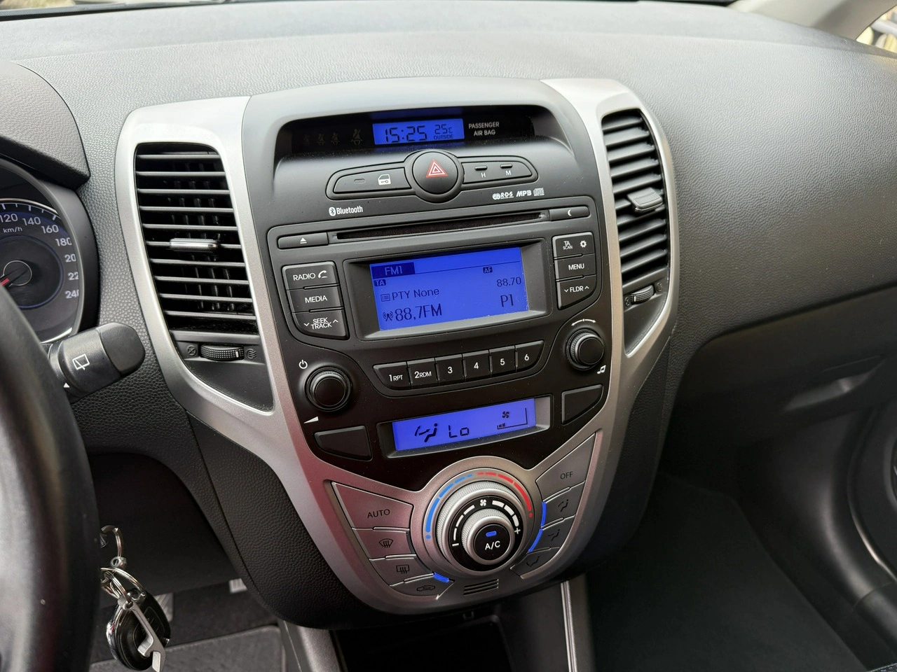 Hyundai ix20 - Zdjęcie 15