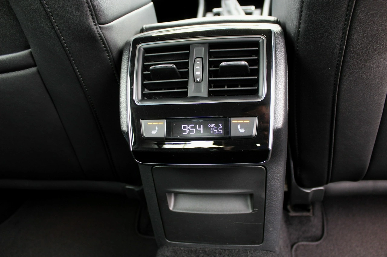 Skoda Superb - Zdjęcie 18