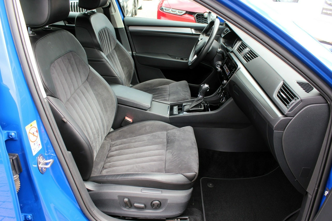 Skoda Superb - Zdjęcie 8