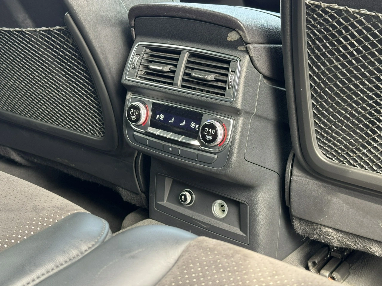 Audi SQ7 - Zdjęcie 30