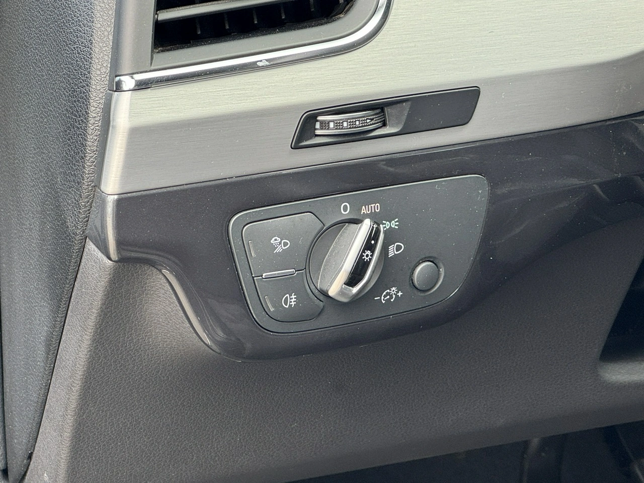 Audi SQ7 - Zdjęcie 43