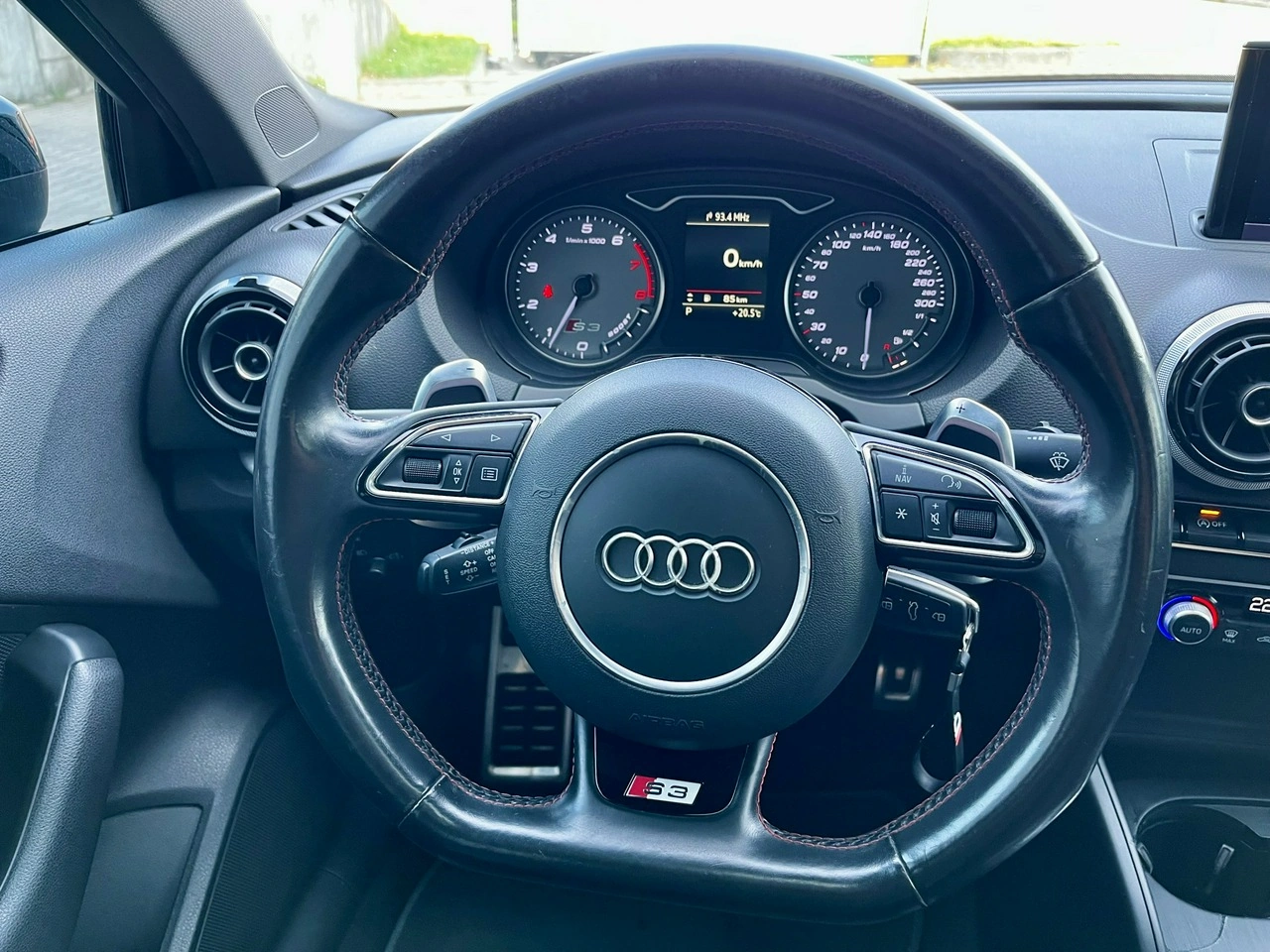 Audi S3 - Zdjęcie 25
