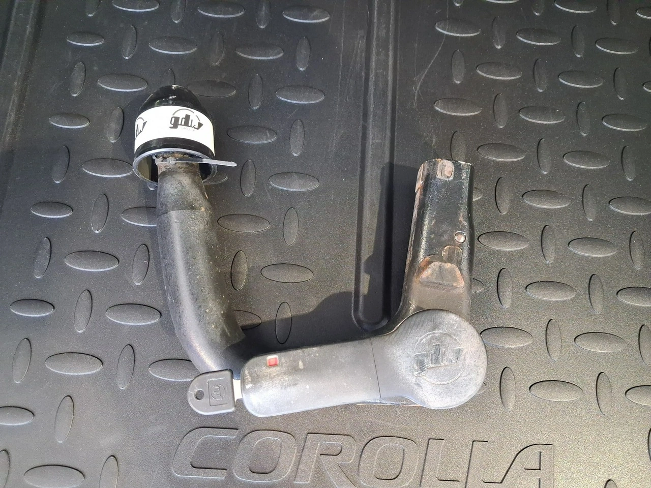 Toyota Corolla - Zdjęcie 17