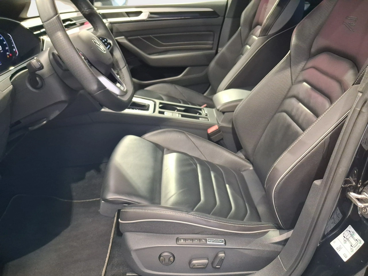 Volkswagen Arteon - Zdjęcie 12