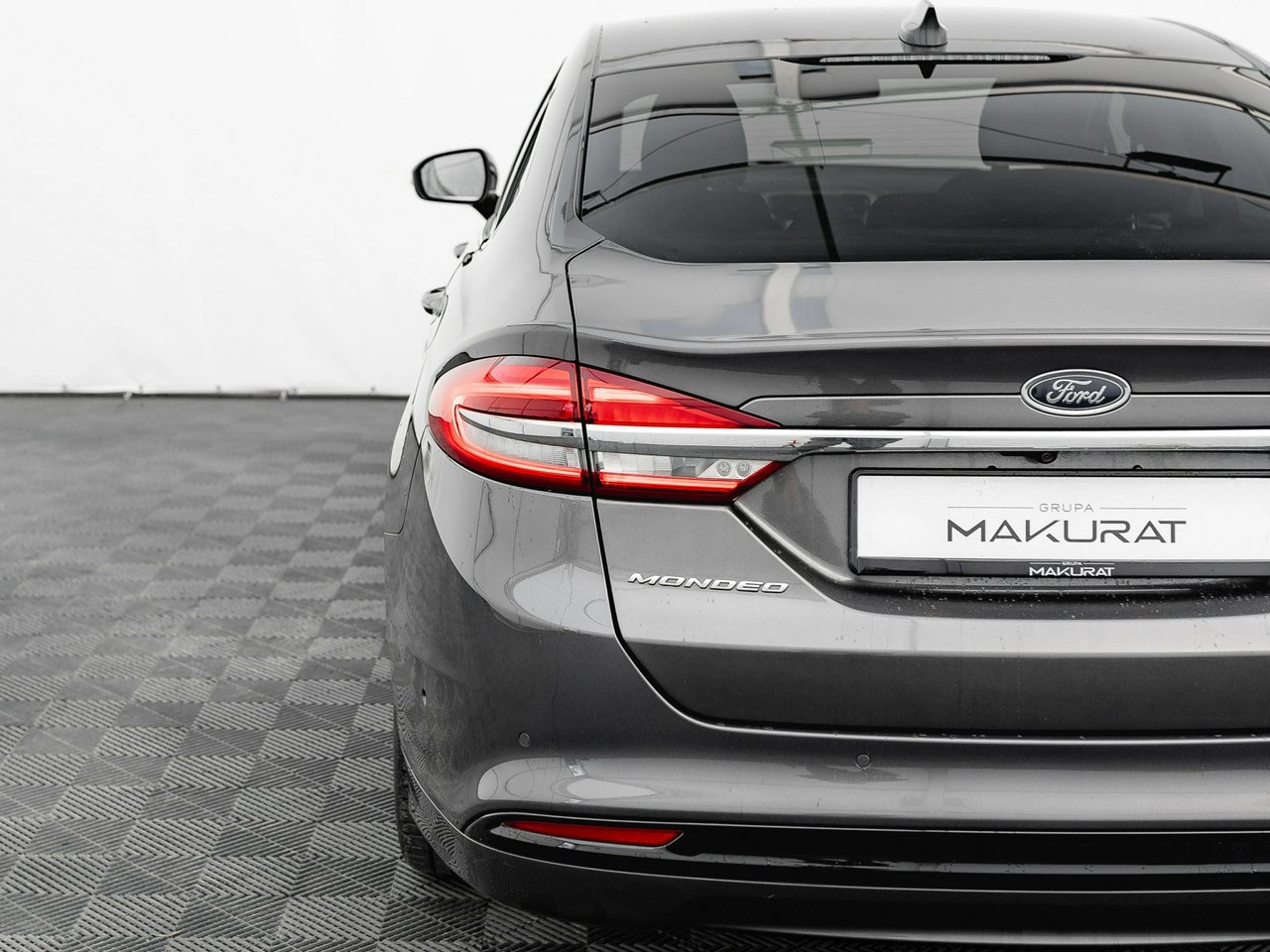 Ford Mondeo - Zdjęcie 9