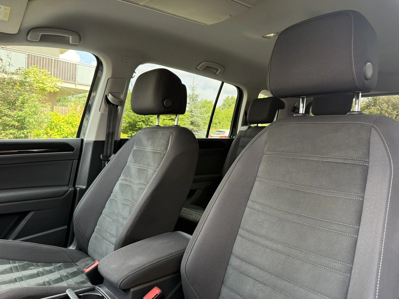 Volkswagen Touran - Zdjęcie 19