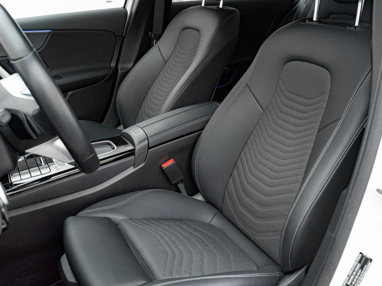 Mercedes A 200 - Zdjęcie 8