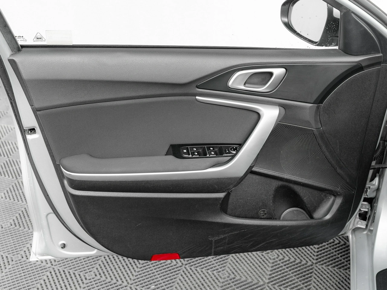 Kia Ceed - Zdjęcie 11