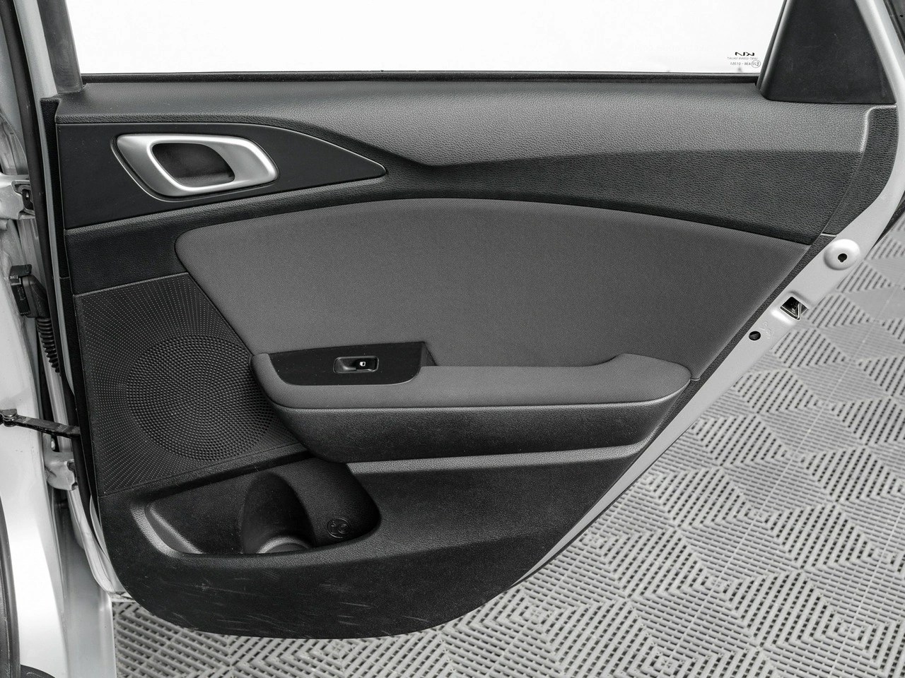 Kia Ceed - Zdjęcie 28