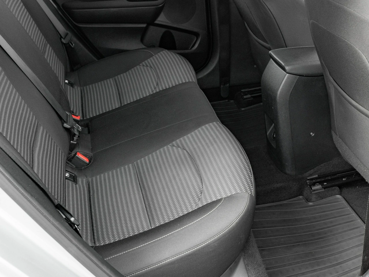 Kia Ceed - Zdjęcie 29