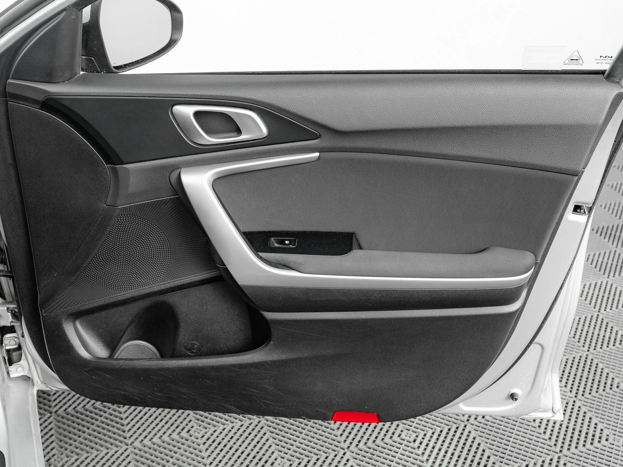 Kia Ceed - Zdjęcie 30