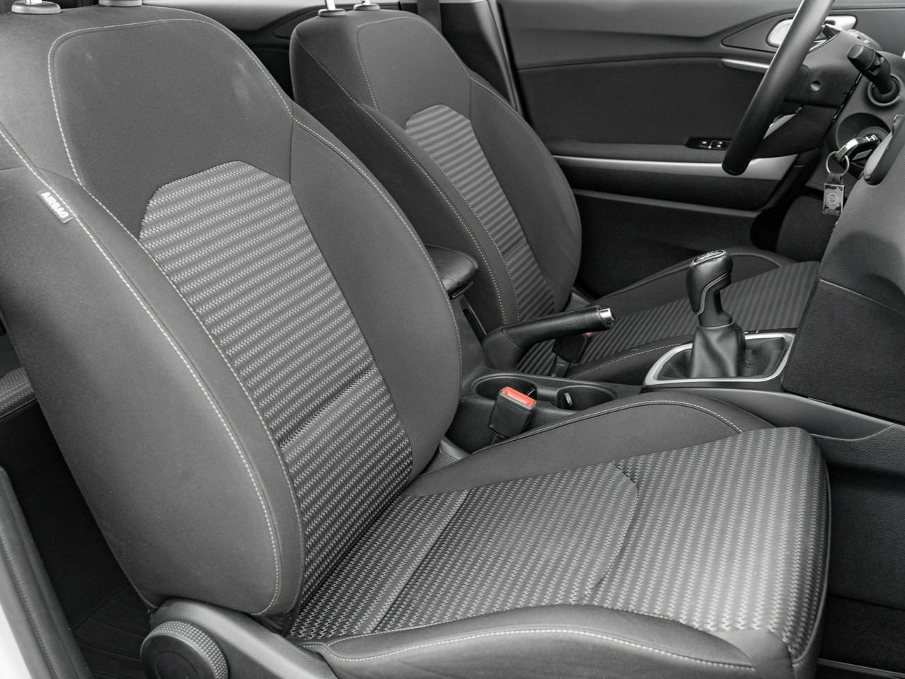 Kia Ceed - Zdjęcie 32